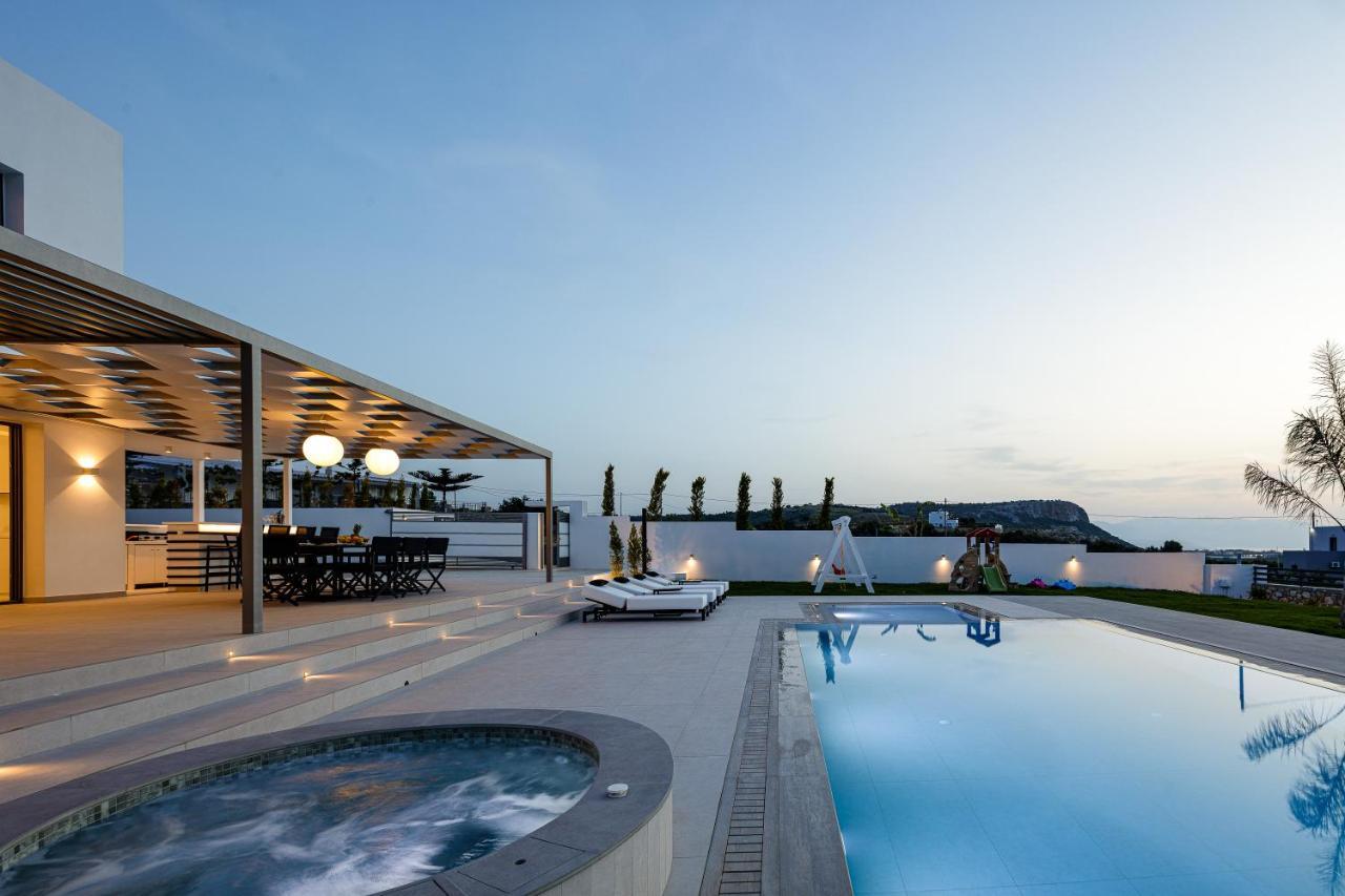 Alma Villa, 2000M2 Luxury Living, By Thinkvilla Angelianá Kültér fotó