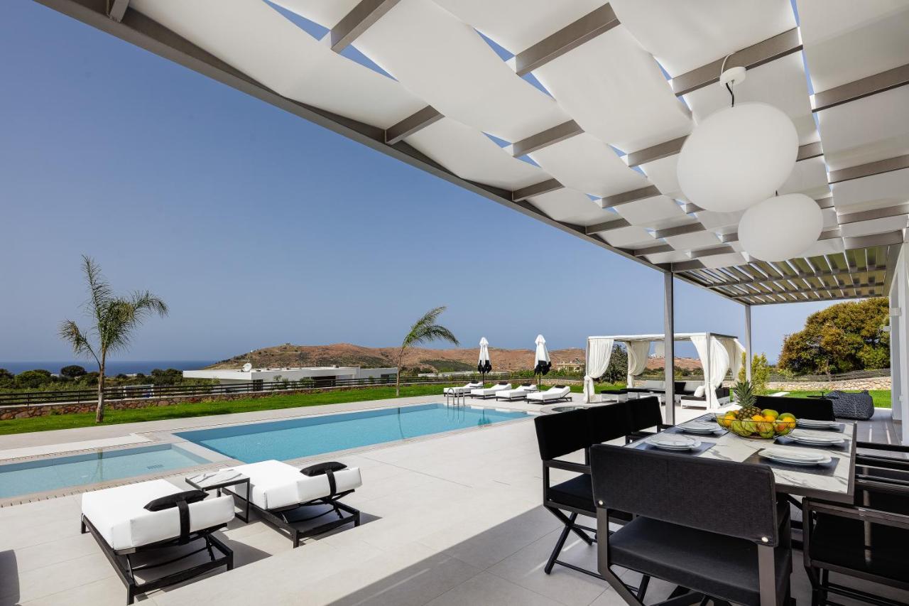 Alma Villa, 2000M2 Luxury Living, By Thinkvilla Angelianá Kültér fotó