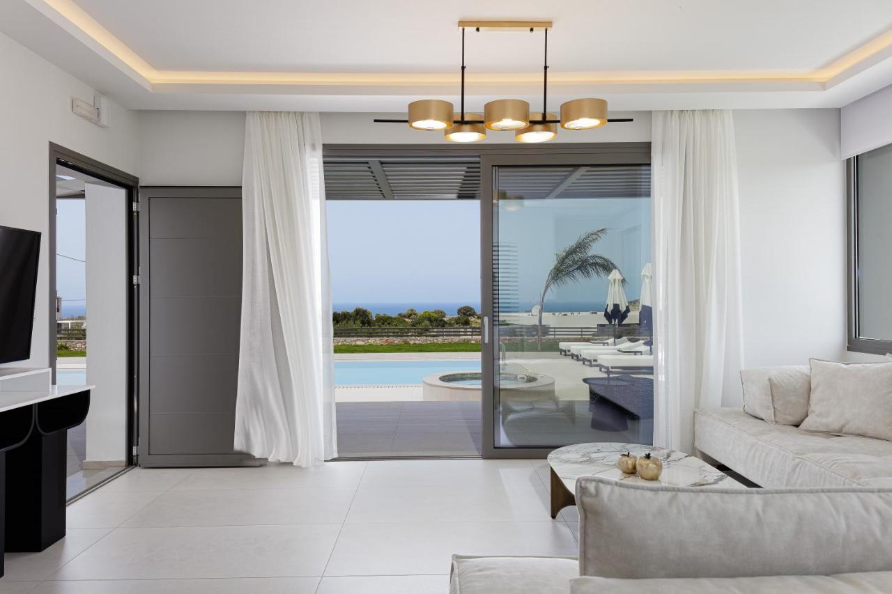 Alma Villa, 2000M2 Luxury Living, By Thinkvilla Angelianá Kültér fotó