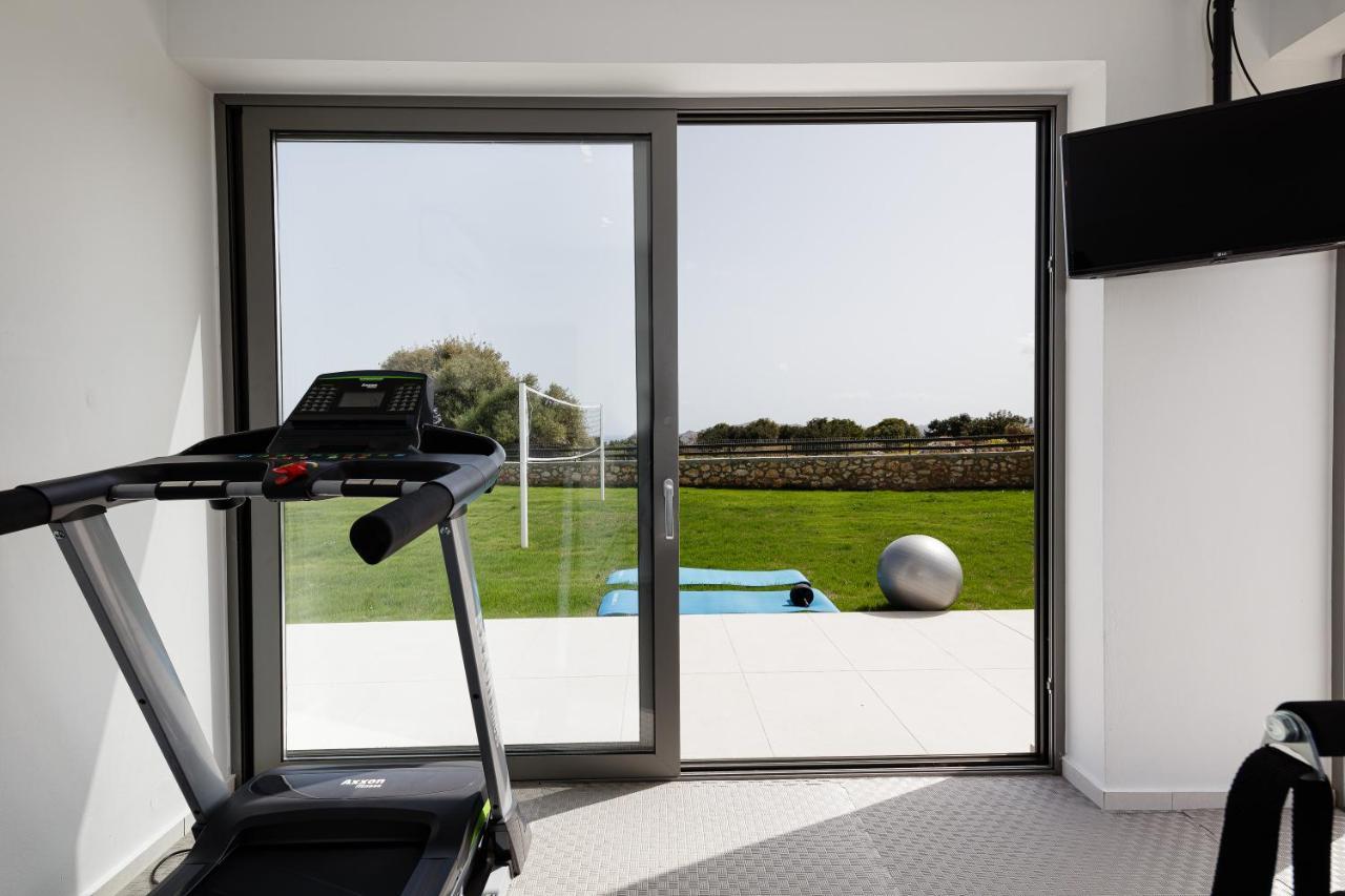 Alma Villa, 2000M2 Luxury Living, By Thinkvilla Angelianá Kültér fotó