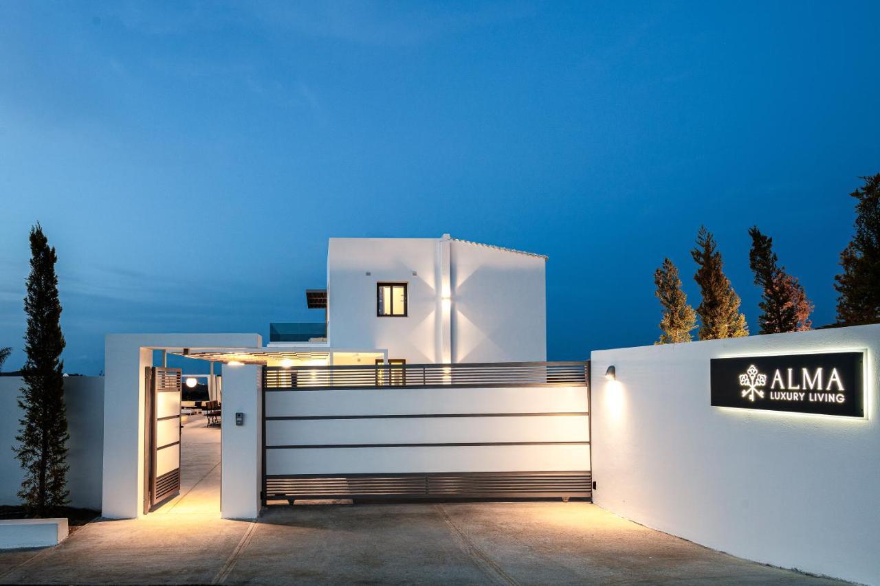 Alma Villa, 2000M2 Luxury Living, By Thinkvilla Angelianá Kültér fotó